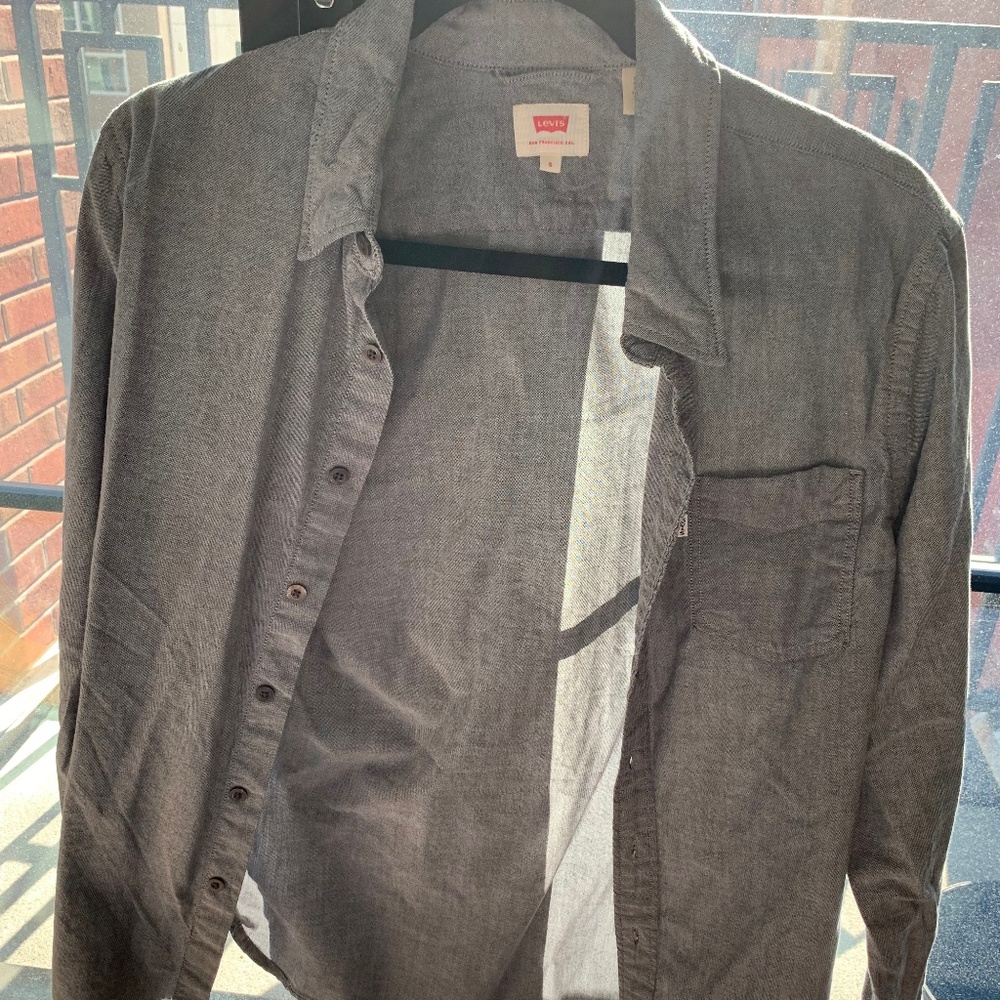 Men's Levi's Shirt